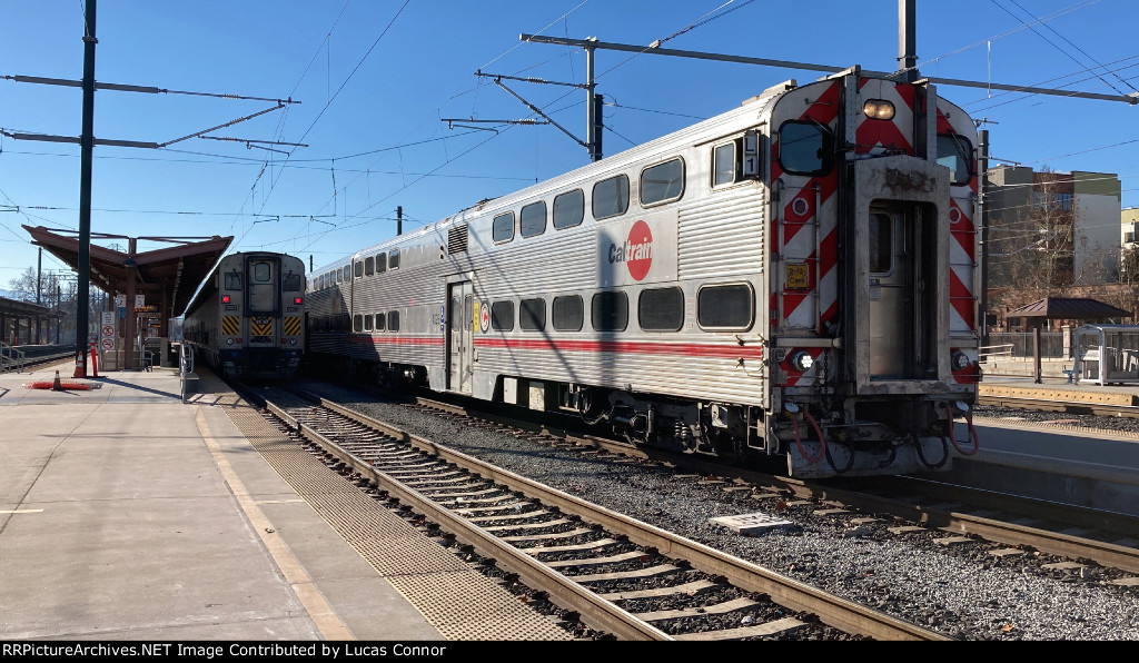 Caltrain 4025